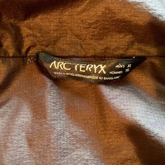 Rare 2017 Arc’teryx Atom LT Hoody Jacket Charcoal Grey & Orange Men Size XL - Picture 12 of 12